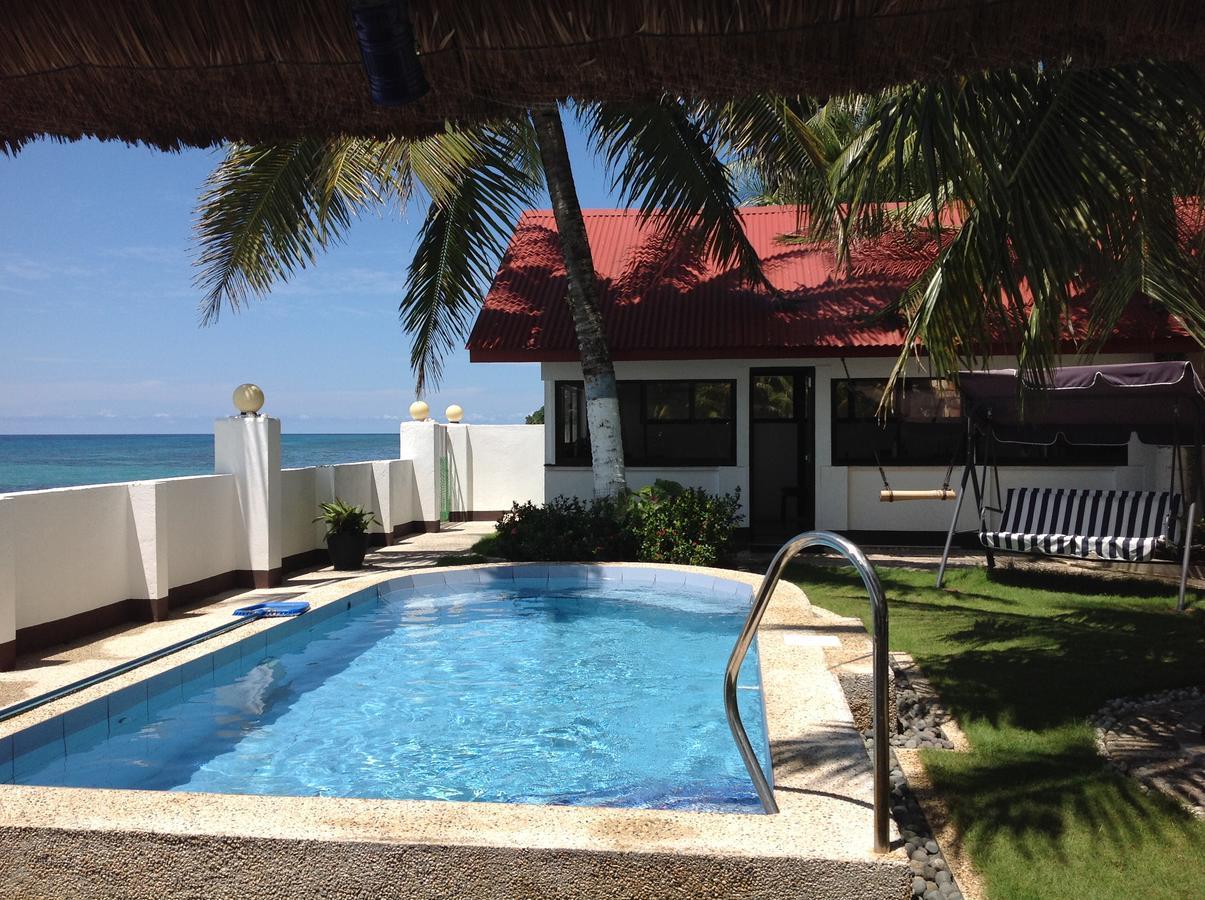 Bamboo Beachhouse Dormitory Garcia Hernandez エクステリア 写真