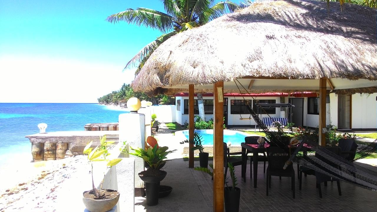 Bamboo Beachhouse Dormitory Garcia Hernandez エクステリア 写真